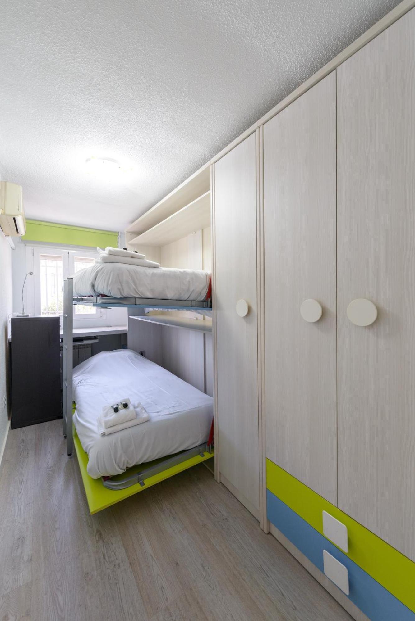Sabadell Calle, Casa Familiar De 3 Dormitorios Con Terraza Junto Metro Fuencarral Madrid Exteriér fotografie