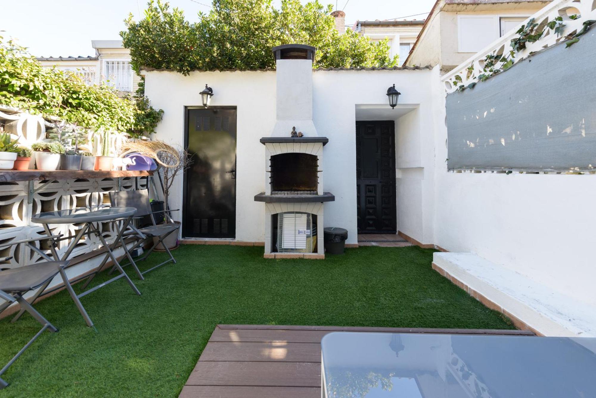 Sabadell Calle, Casa Familiar De 3 Dormitorios Con Terraza Junto Metro Fuencarral Madrid Exteriér fotografie